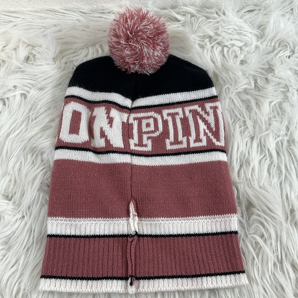 VICTORIA’S SECRET PINK 2 Knit Pom-Pom Beanie Hat Fashion Show PINK NATION - Picture 7 of 16